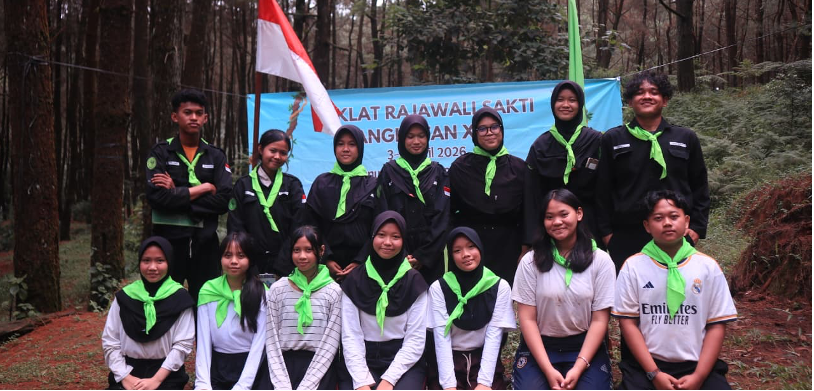 TINGKATKAN KETERAMPILAN ALAM BEBAS, SISPALA RAJAWALI SAKTI LAKSANAKAN DIKLAT DI PASIR REUNGIT